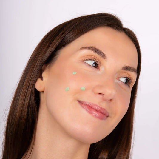 有機抗紅修飾遮瑕膏